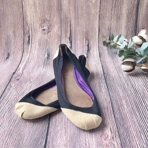 Adorable Toms ballet flat